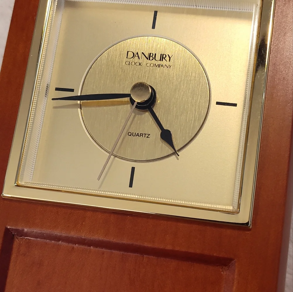 NEW!! Vintage THINGS REMEMBERED Mantel Clock